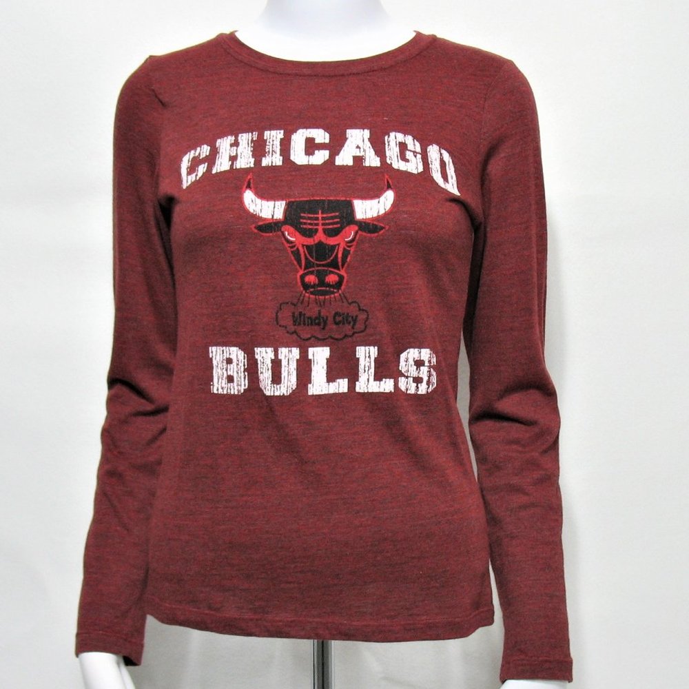 Chicago Bulls Long Sleeve Tee Shirt Small